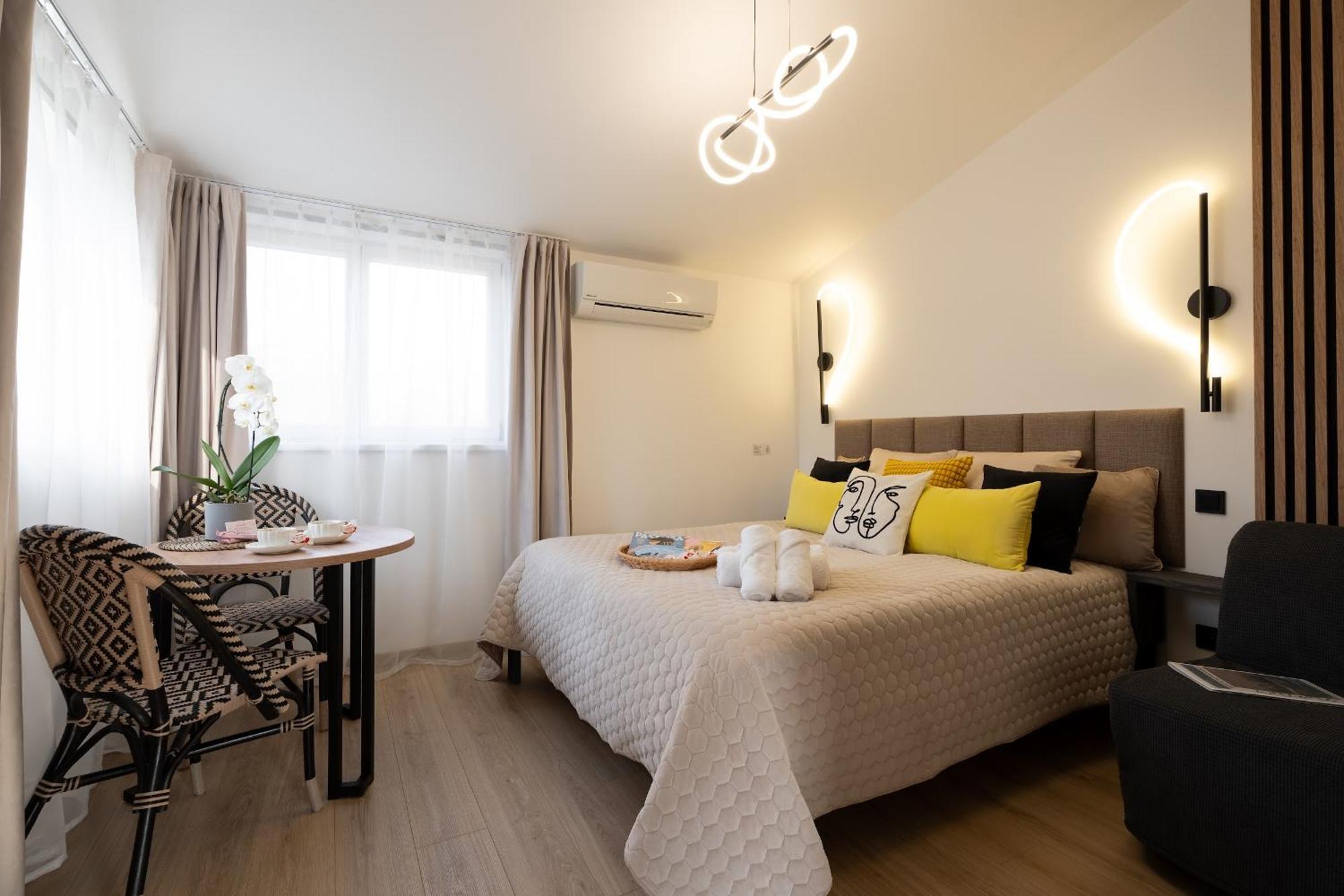 Green Garden & Private Parking Apartments With Playground Riga Exteriér fotografie