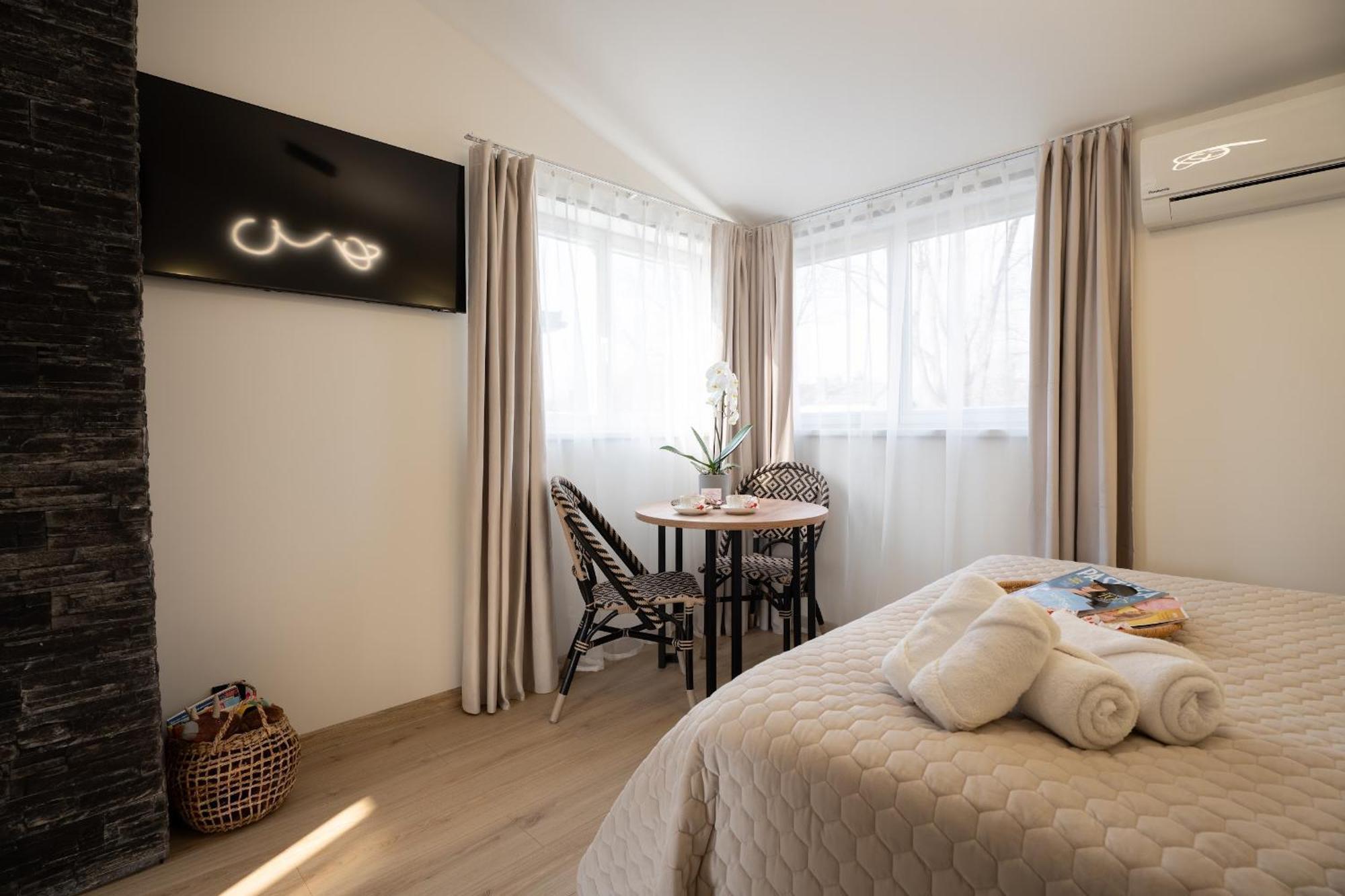 Green Garden & Private Parking Apartments With Playground Riga Exteriér fotografie